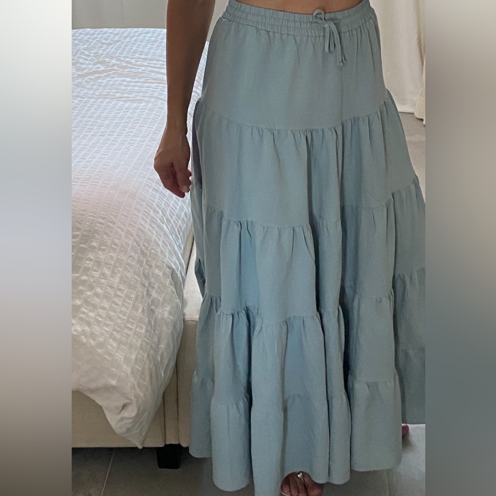 Chic Light Blue Tiered Skirt Set - Picture 3 of 6